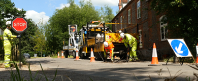 Road works taking place on Oxfordshire road